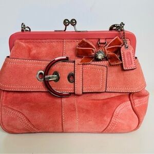 Coach Vintage Women’s Coach Kiss Lock Suede Purse Bag